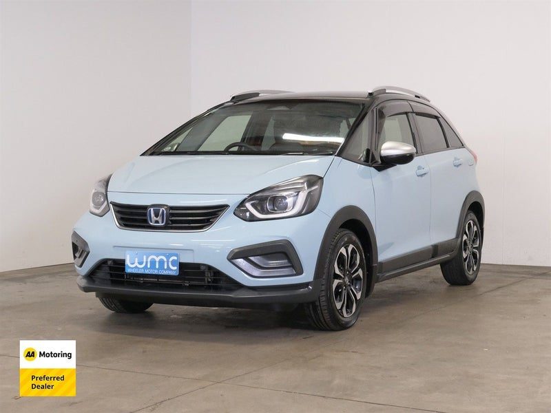 2021 Honda Fit e:HEV 1.5lt Hybrid 'Crosstar', photo 3