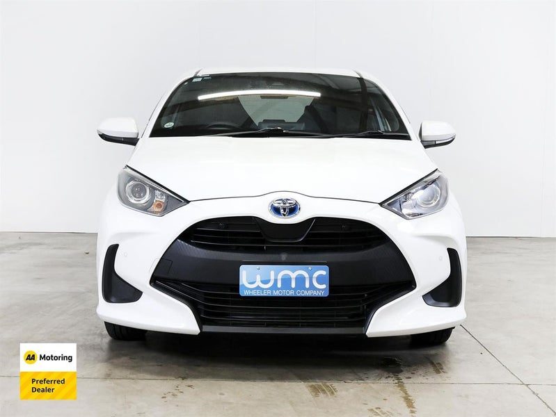 2021 Toyota Yaris Hybrid 'X', photo 2