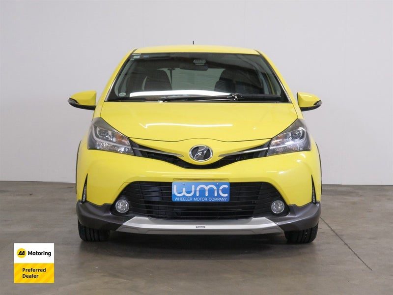 2015 Toyota Vitz 1.3lt U-Package, photo 2