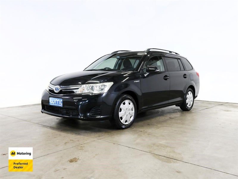 2014 Toyota Corolla Fielder, photo 3