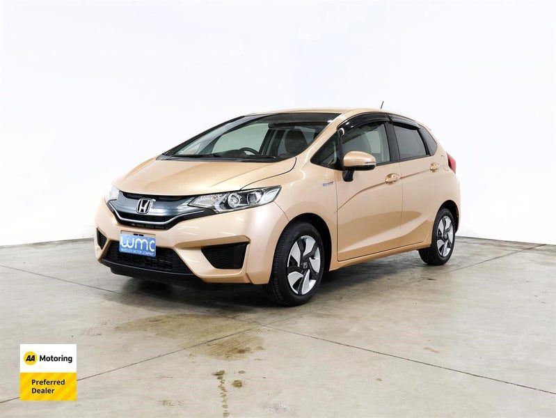 2013 Honda Fit 1.5lt Hybrid F-Package, photo 3