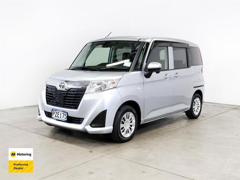 2017 Toyota Roomy 1.0lt X 'S', photo 3