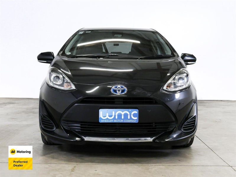 2019 Toyota Aqua S, photo 2