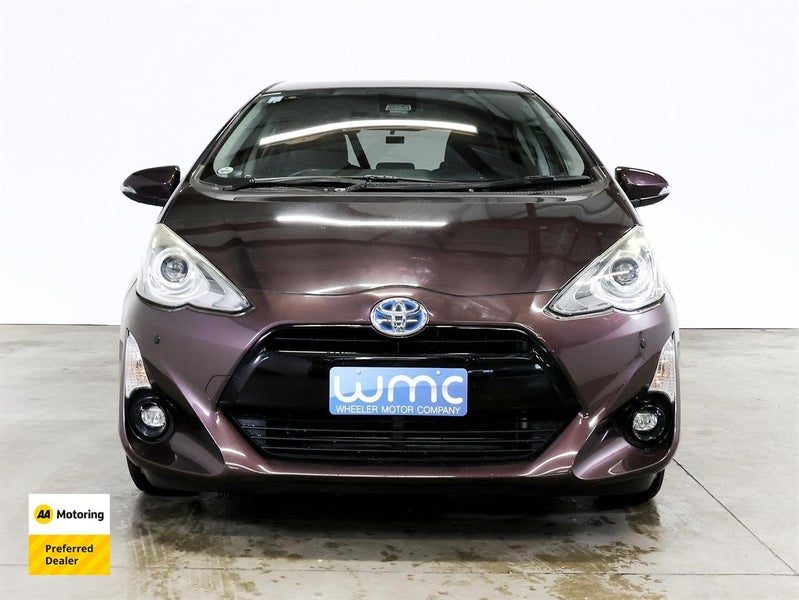 2016 Toyota Aqua 1.5lt Hybrid 'G' Leather Package, photo 2