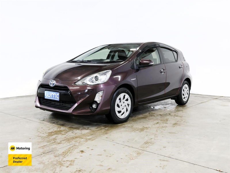 2016 Toyota Aqua 1.5lt Hybrid 'G' Leather Package, photo 3
