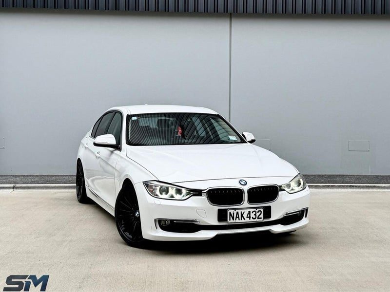 2012 BMW 328i Come to the best in Auckland, photo 2