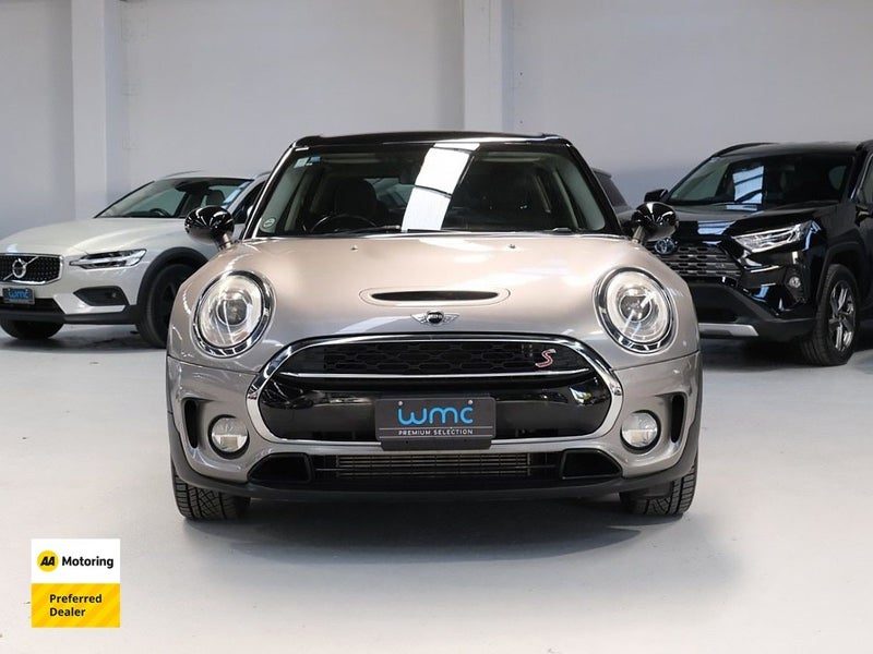 2015 MINI Clubman Cooper S, photo 2