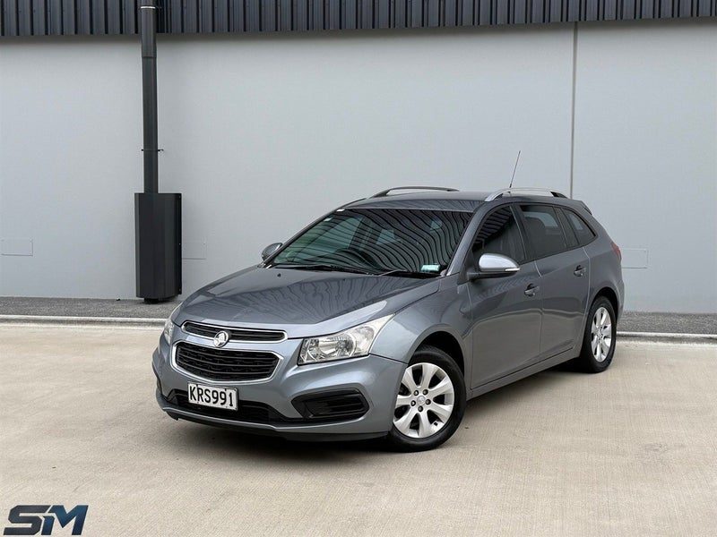 2017 Holden Cruze Come to the best in Auckland, main photo