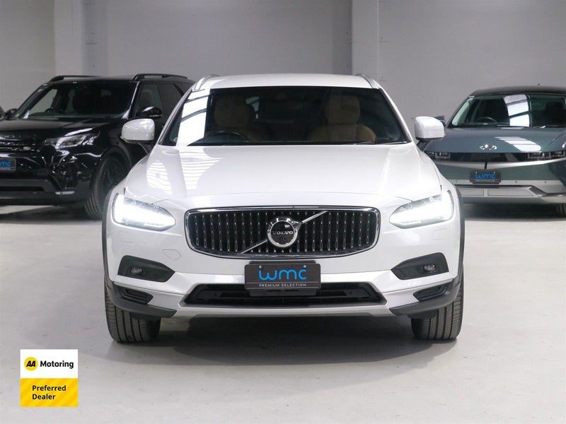 2021 Volvo V90 Cross Country B5 AWD PRO, photo 2