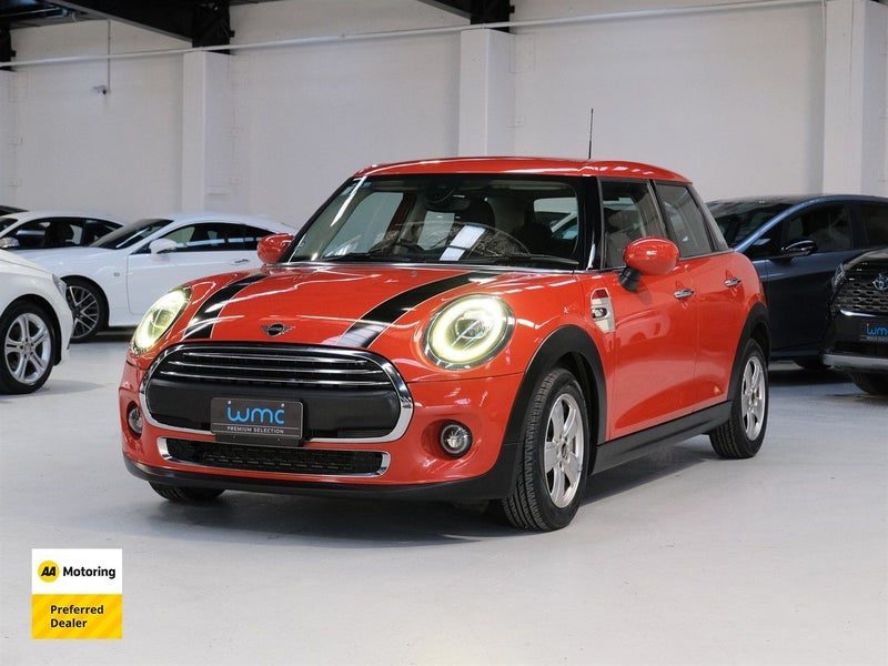 2021 MINI Cooper 1.5lt Turbo 5-Door 'Victoria', photo 3