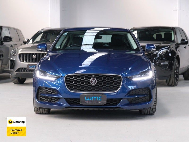 2021 Jaguar XE P250 S, photo 2