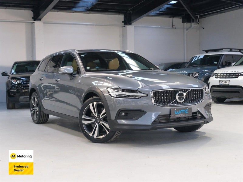 2020 Volvo V60 Cross Country