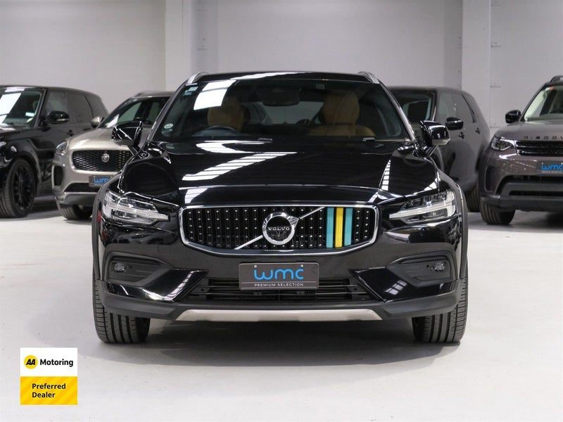 2019 Volvo V60 'Cross Country' T5 AWD Pro, photo 2