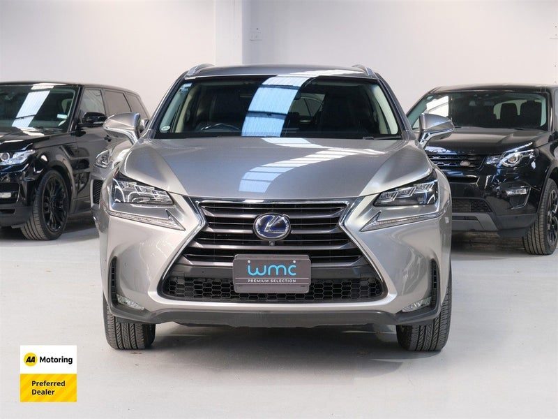 2015 Lexus NX 300h 2.5lt Hybrid 4WD 'Version L', photo 2
