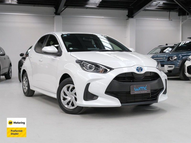 2024 Toyota Yaris Hybrid 'X'