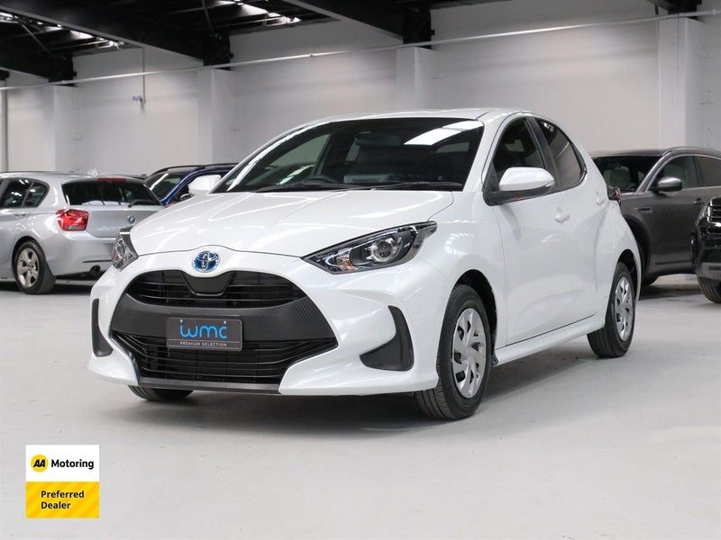 2024 Toyota Yaris Hybrid 'X', photo 3