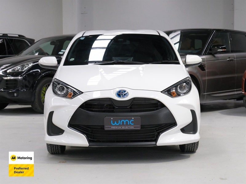 2023 Toyota Yaris Hybrid 'X', photo 2