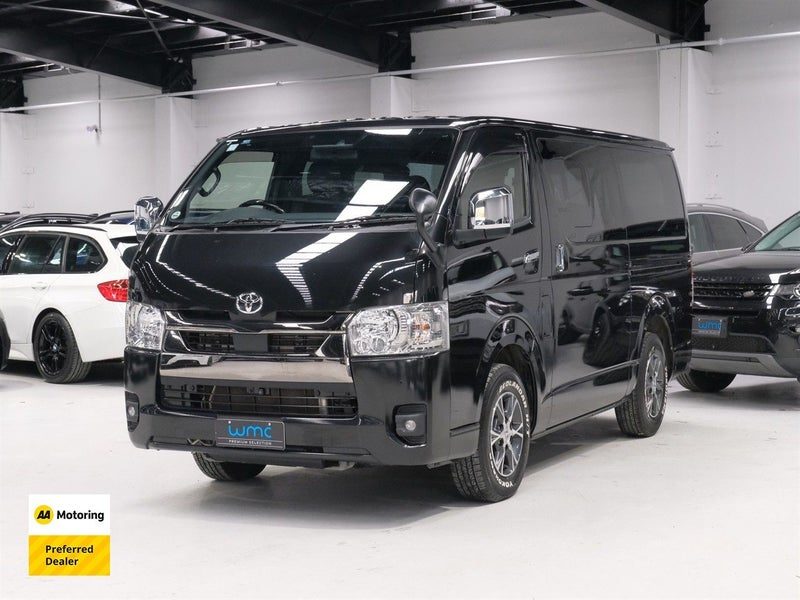 2023 Toyota Hiace GL, photo 3