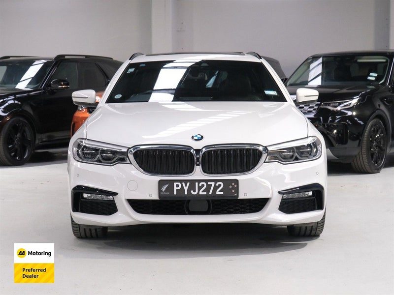 2017 BMW 540i xDrive Touring 'M-Sport', photo 2