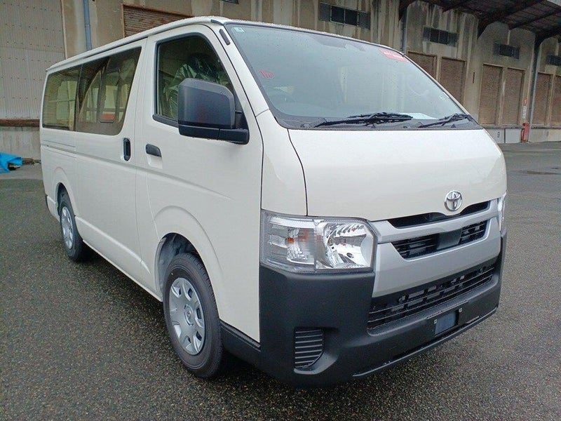 2026 Toyota Hiace NEW, photo 3