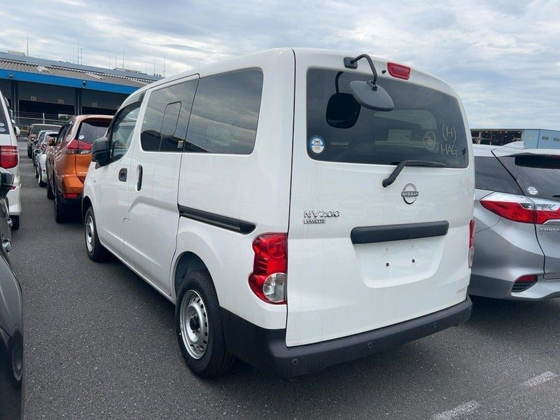 2025 Nissan NV200 DX, photo 2
