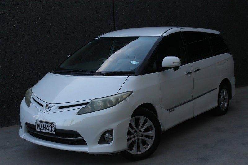 2010 Toyota Estima, photo 3