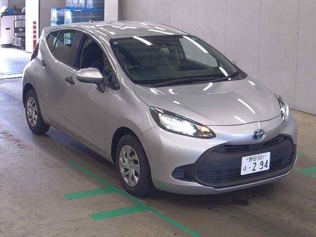 2023 Toyota Aqua B