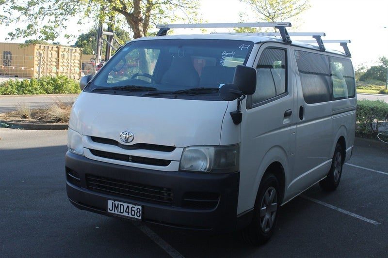 2006 Toyota Hiace Come to the best in Auckland