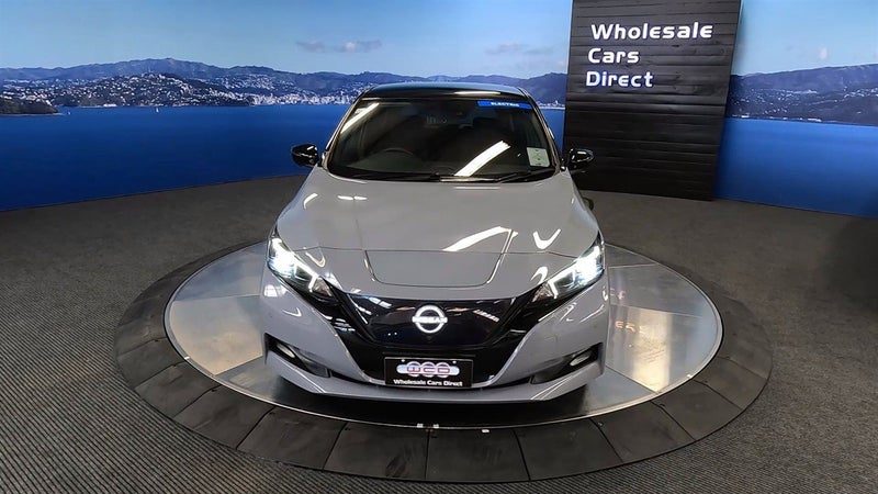 2022 Nissan Leaf G, photo 2