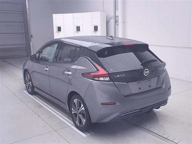 2020 Nissan Leaf 40 KWH, photo 2
