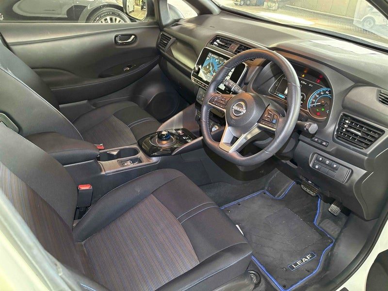2022 Nissan Leaf 40 KWH, photo 3