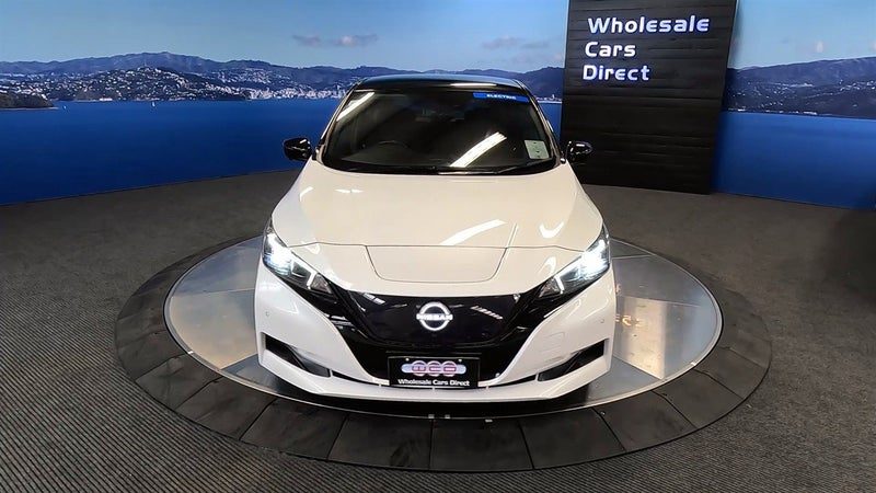 2022 Nissan Leaf 40 KWH, photo 2