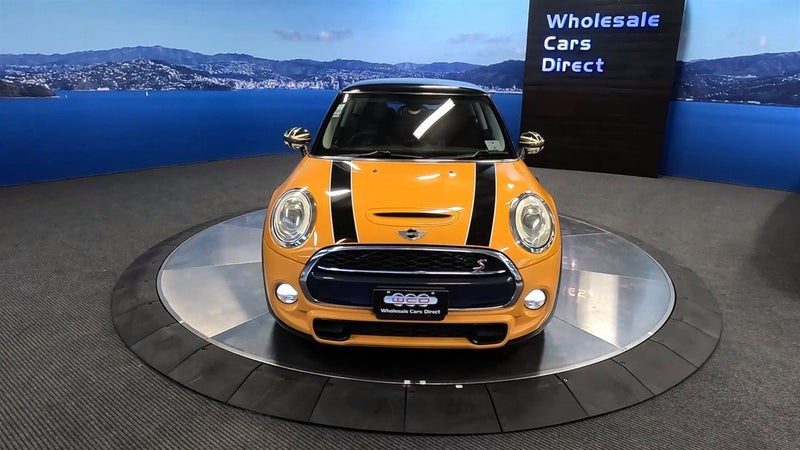2017 MINI Cooper S, photo 2
