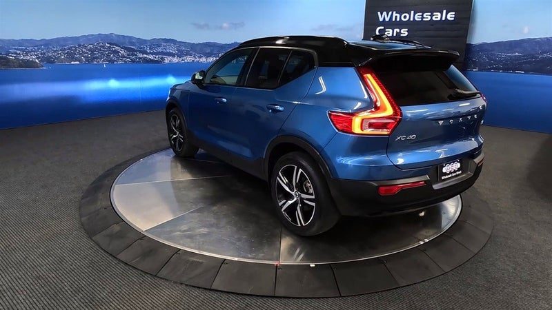 2021 Volvo XC40 R Design, photo 3