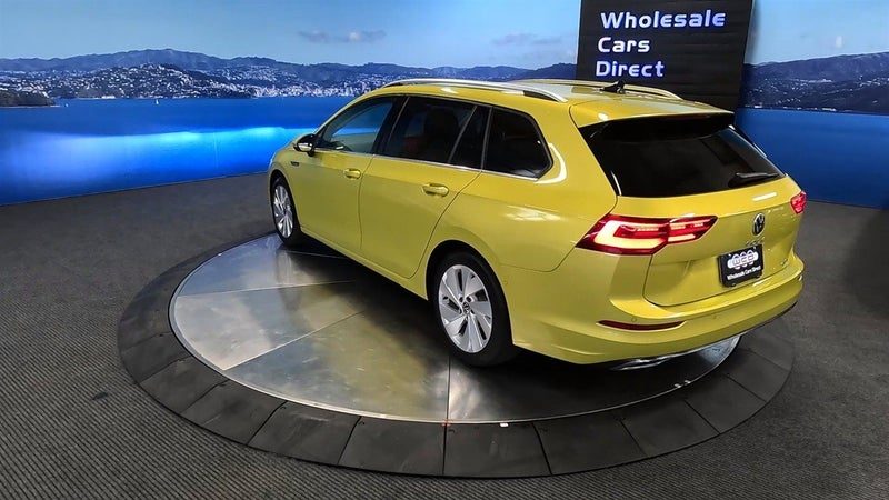 2021 Volkswagen Golf TSI, photo 3