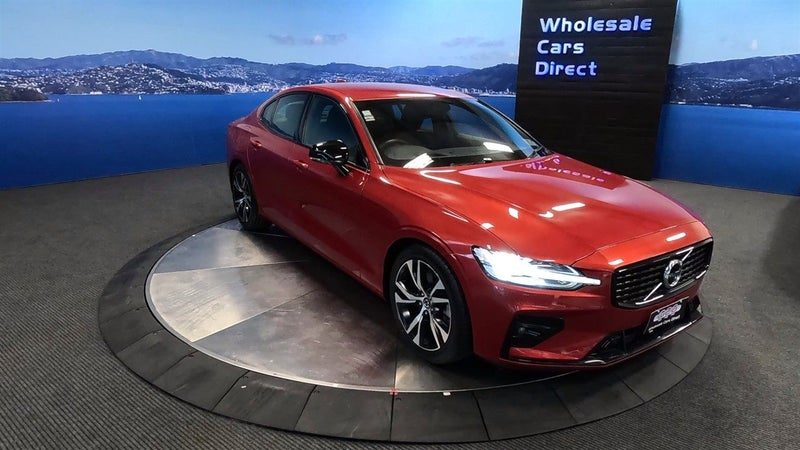 2021 Volvo S60 R Design