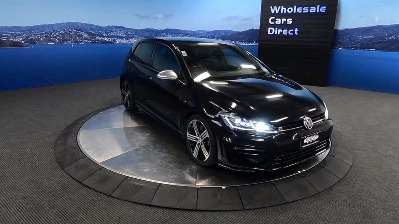 2019 Volkswagen Golf R