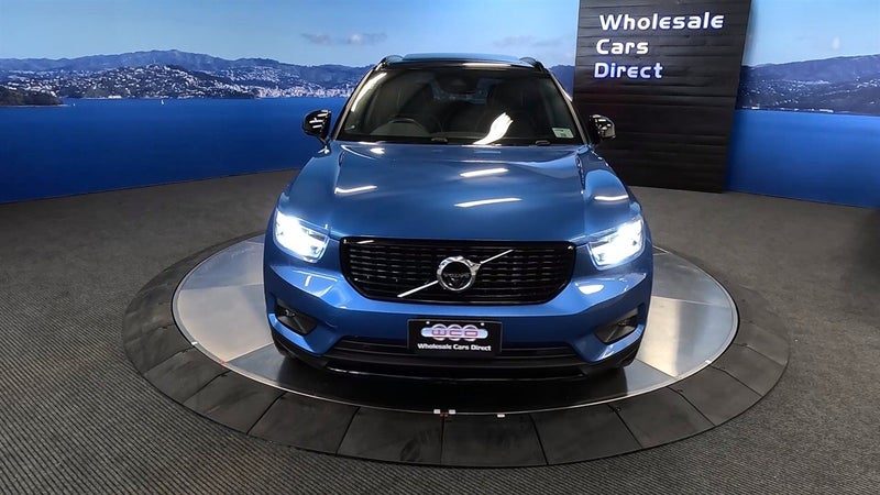 2018 Volvo XC40 R Design, photo 2