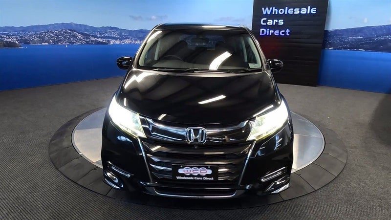 2019 Honda Odyssey Absolute, photo 2