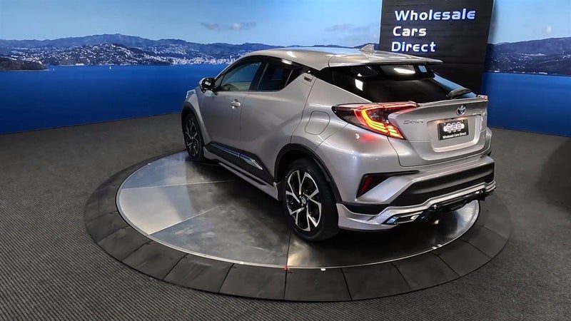 2017 Toyota C-HR Hybrid, photo 3