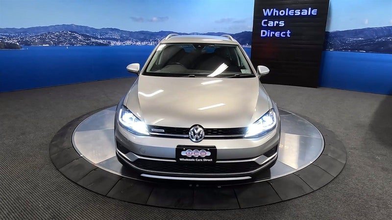 2017 Volkswagen Golf Alltrack, photo 2