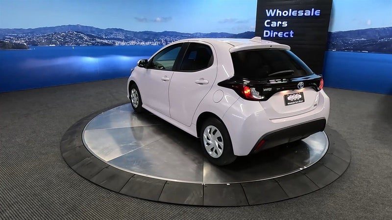2020 Toyota Yaris G, photo 3