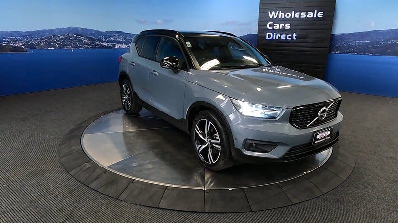2020 Volvo XC40 R Design