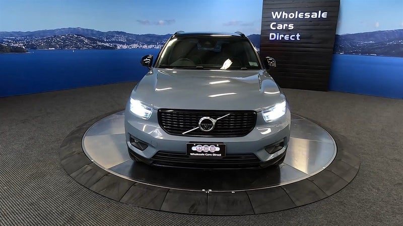 2020 Volvo XC40 R Design, photo 2