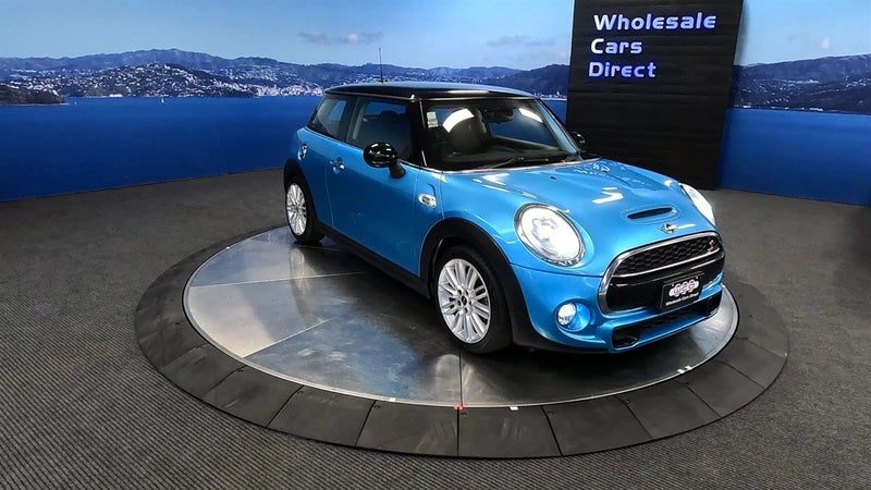 2017 MINI Cooper S - Grade 4.5 - NZ Nav.