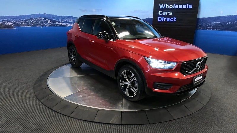 2021 Volvo XC40 R Design