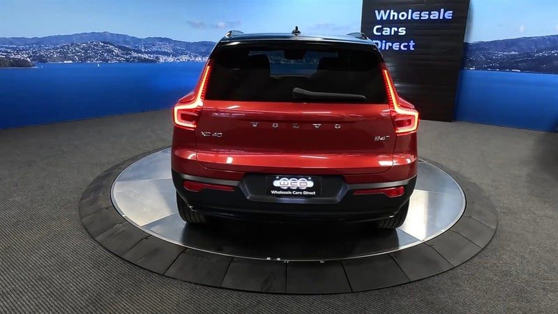 2021 Volvo XC40 R Design, photo 3