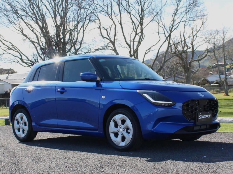 2026 Suzuki Swift GLZ 1.2 Hybrid Auto, photo 2