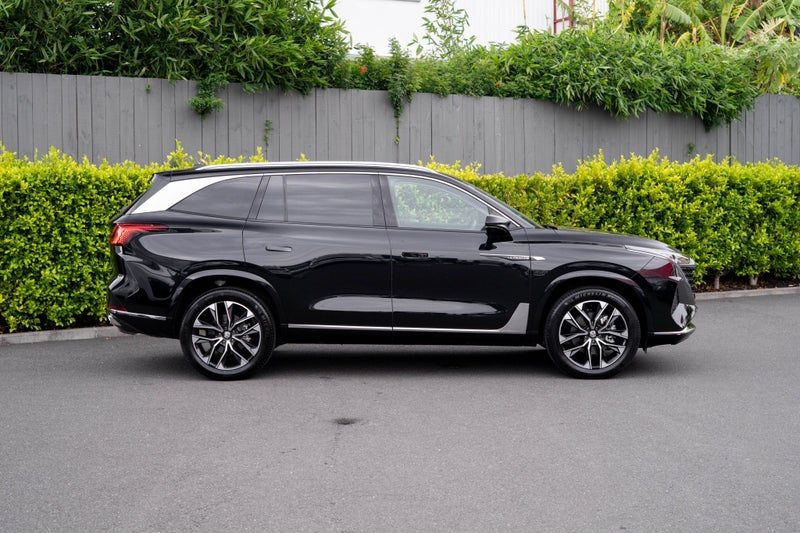 2025 MG QS Excite Petrol, photo 2