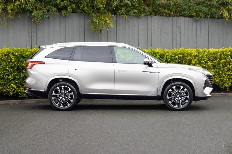 2025 MG QS Essence 4WD, photo 2